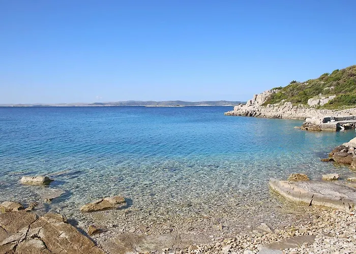 House Sarah טקון