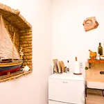 House Sarah בית נופש טקון
